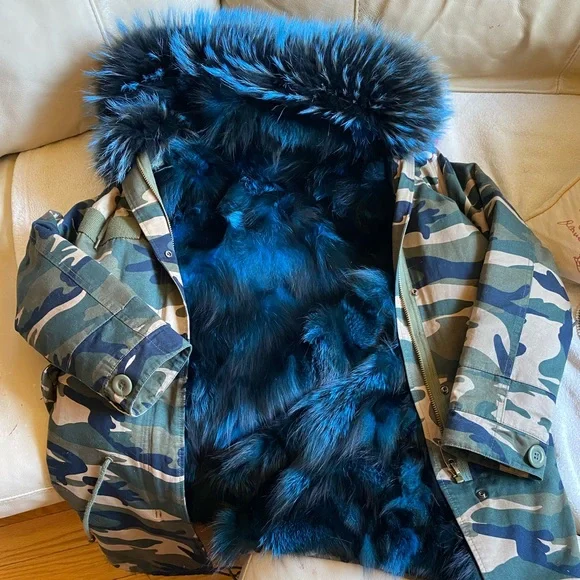 Fox Fur Parka - Picture 5 of 6